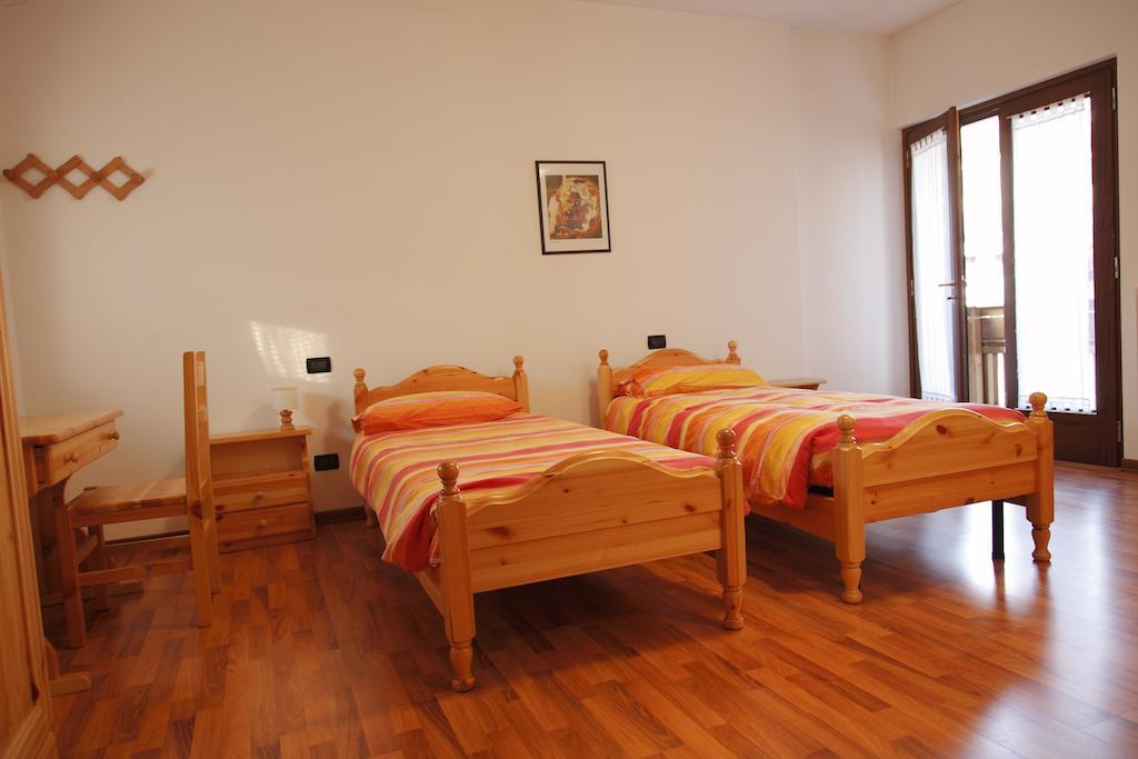 Bed and Breakfast Sentiero Valinis Fanna Exterior foto